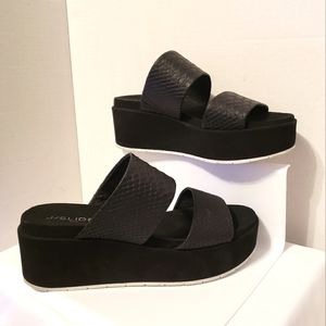 J/Slides Women's Quincy Snake-Embossed Leather Platform Slide Sandals Size 8.5